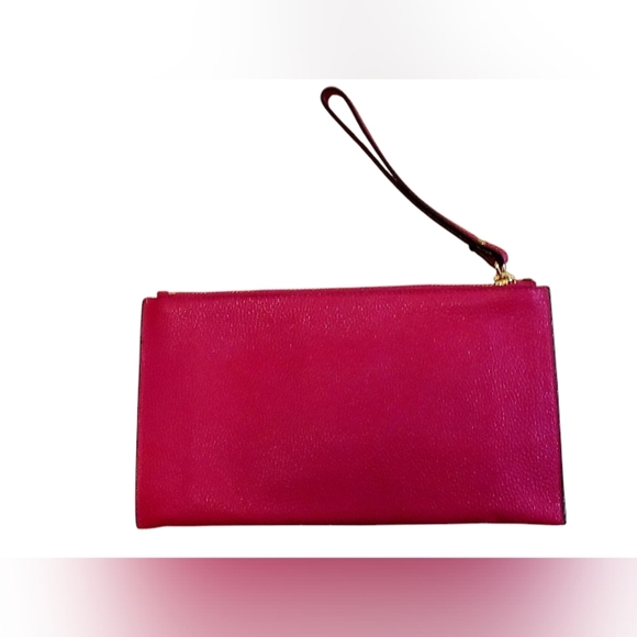 Michael Kors - NWOT- Large Pebbled Leather, Wristlet, Dust Bag, 6 Card Slots, - Picture 4 of 8